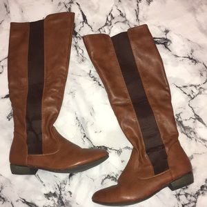 Adorable brown boots👢